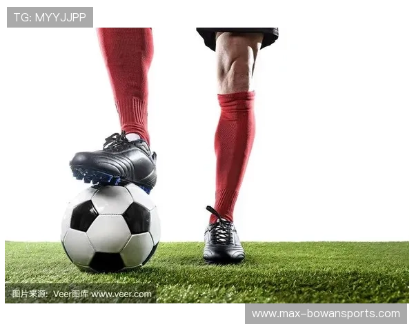 为什么许多足球明星都有O型腿现象背后的原因与科学解释