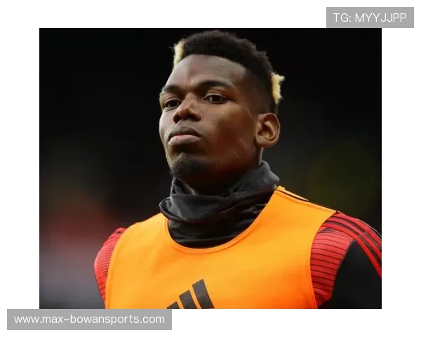 足球球星墙布:展示明星风采,点亮球迷生活空间的创意选择 足球球星墙布:展示明星风采,点亮球迷生活空间的创意选择